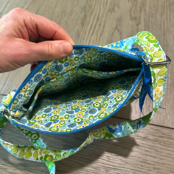 Vera Bradley Bag Crossbody Shoulder Bag Floral Print - Picture 7 of 8